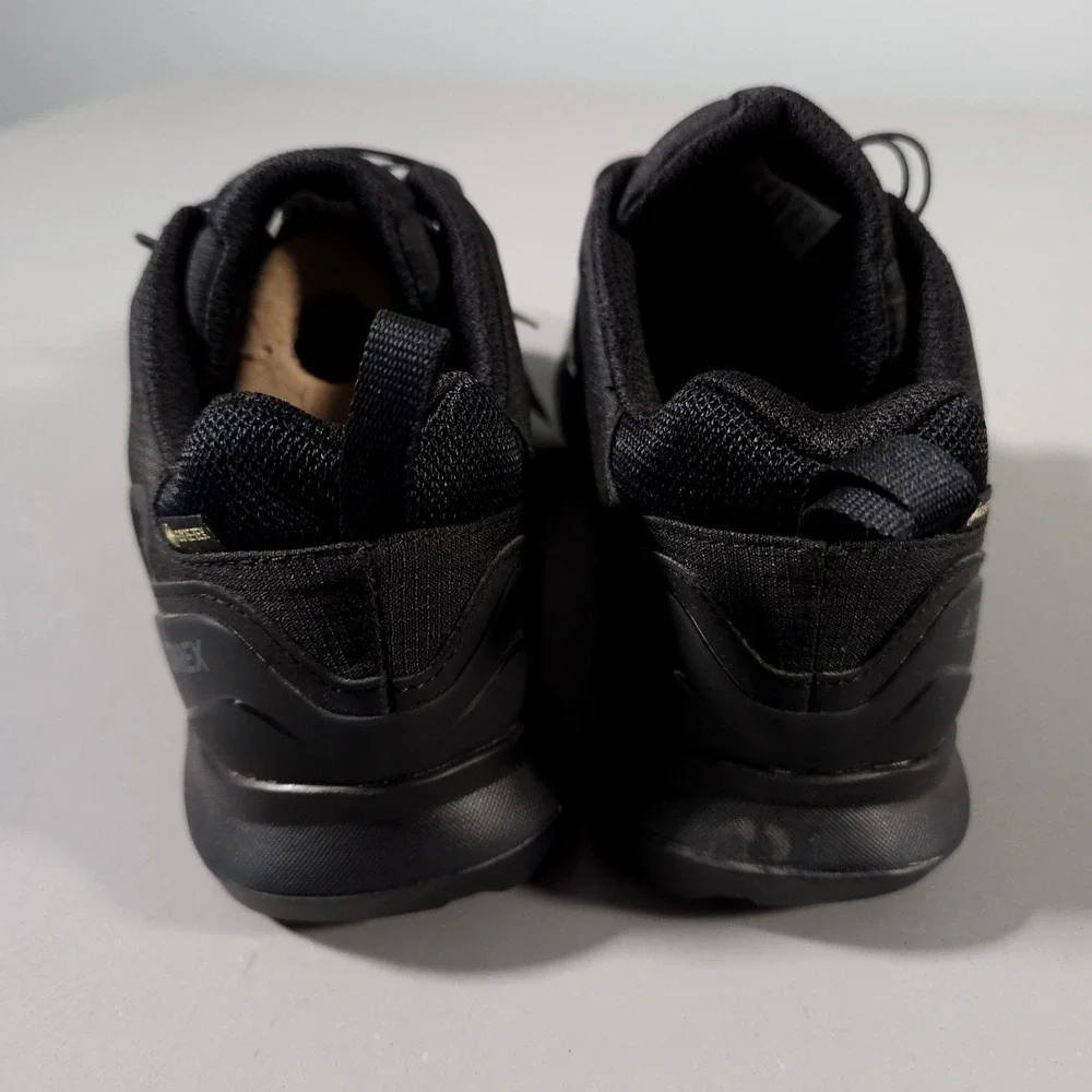 Adidas Terrex Swift R2 GTX Hiking Shoes Mens 8.5 Black Gore-Tex CM7492